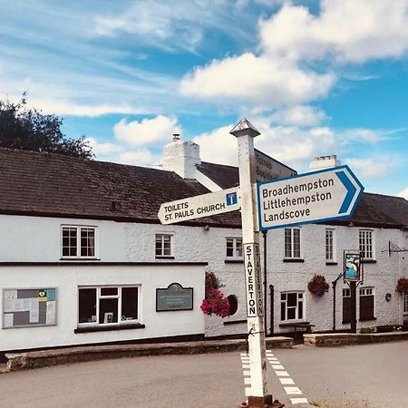 The Sea Trout Inn Totnes Buitenkant foto