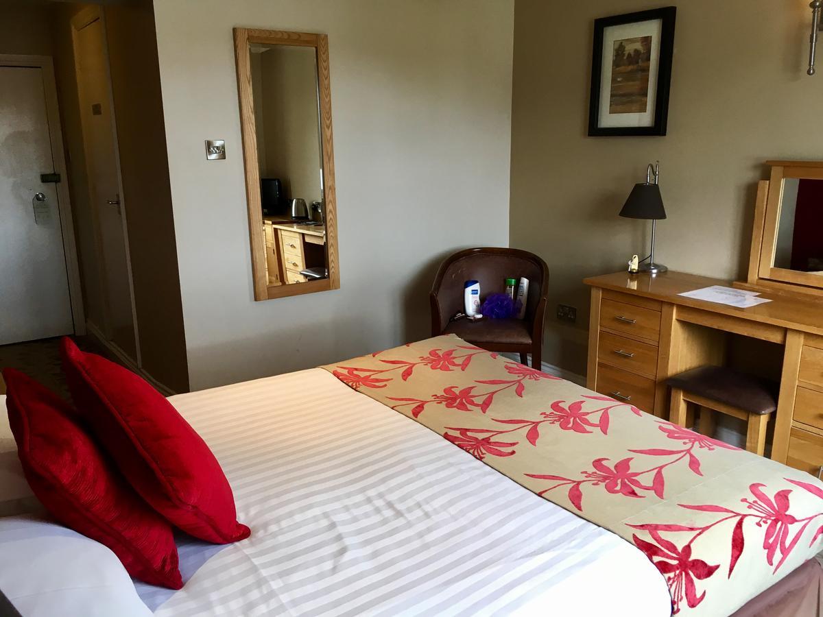 The Sea Trout Inn Totnes Buitenkant foto