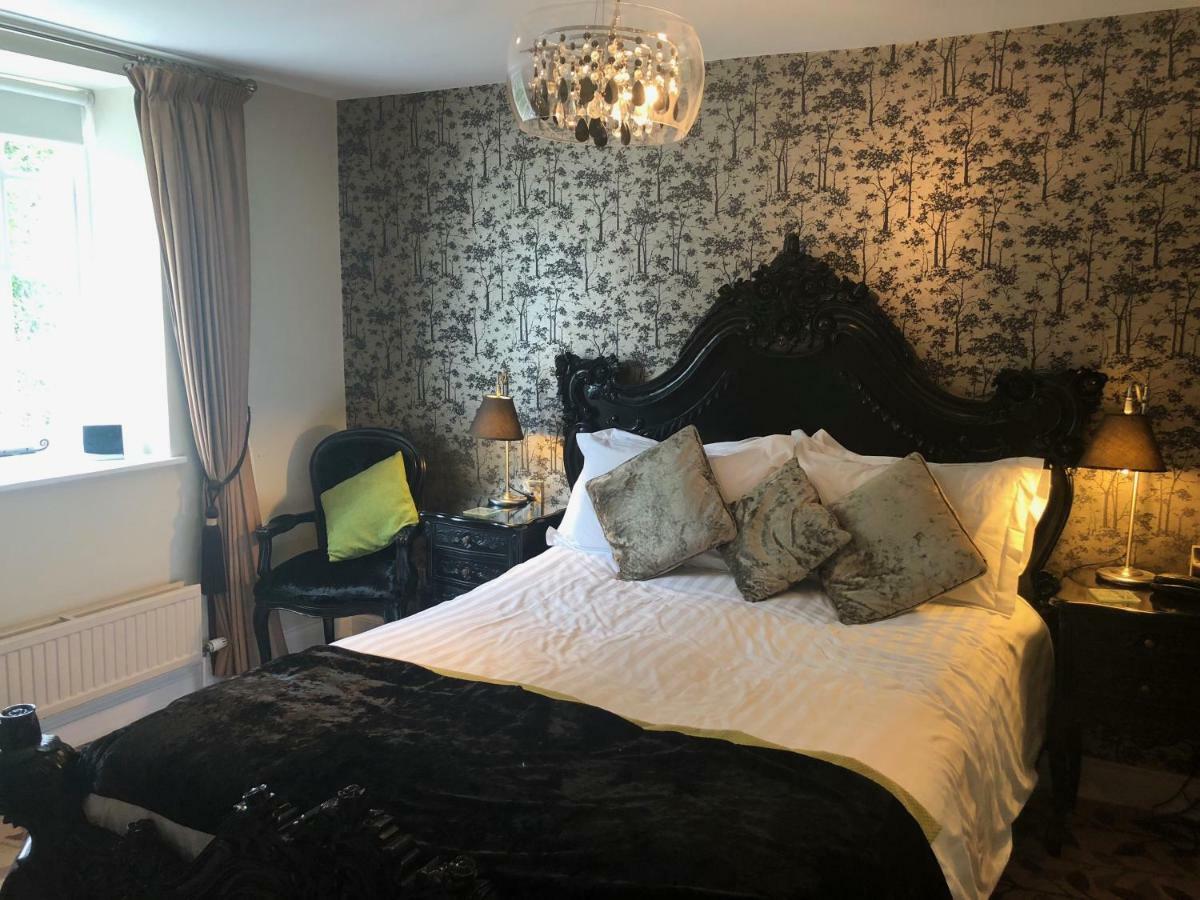 The Sea Trout Inn Totnes Buitenkant foto