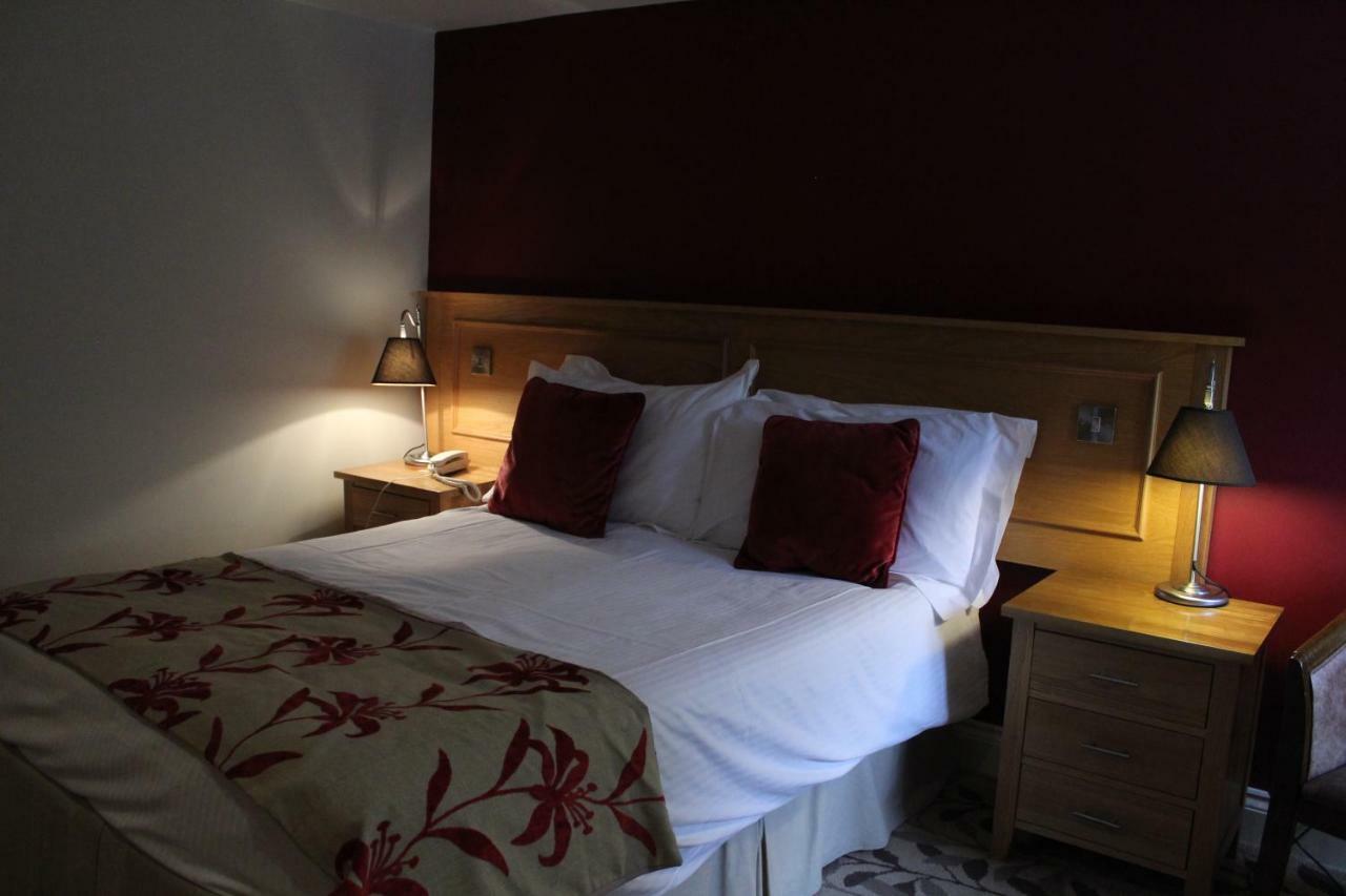 The Sea Trout Inn Totnes Buitenkant foto